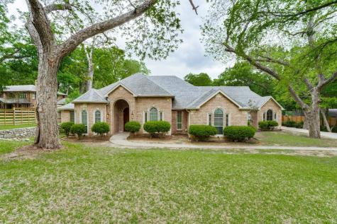1549 N Joe Wilson Road Cedar Hill TX 75104