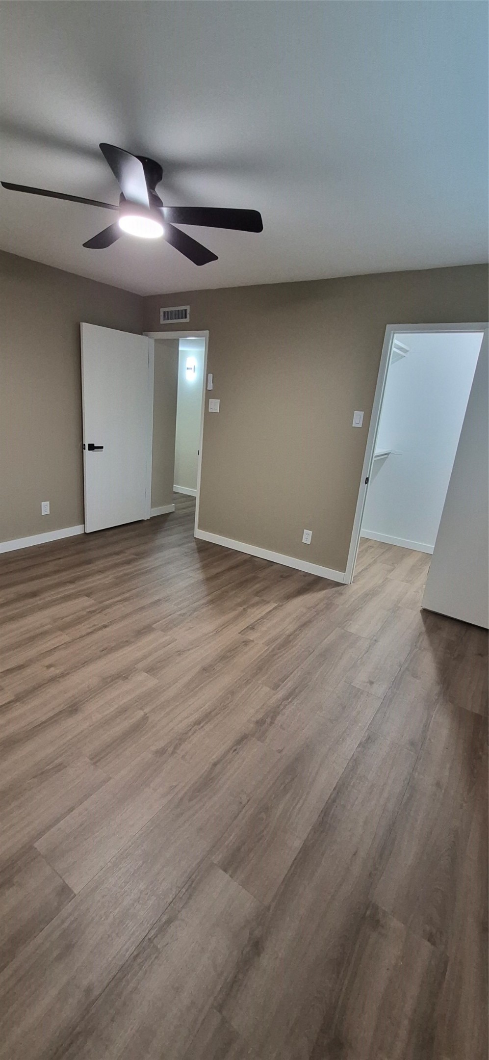 3317 S Edelweiss Drive Grand Prairie TX 75052