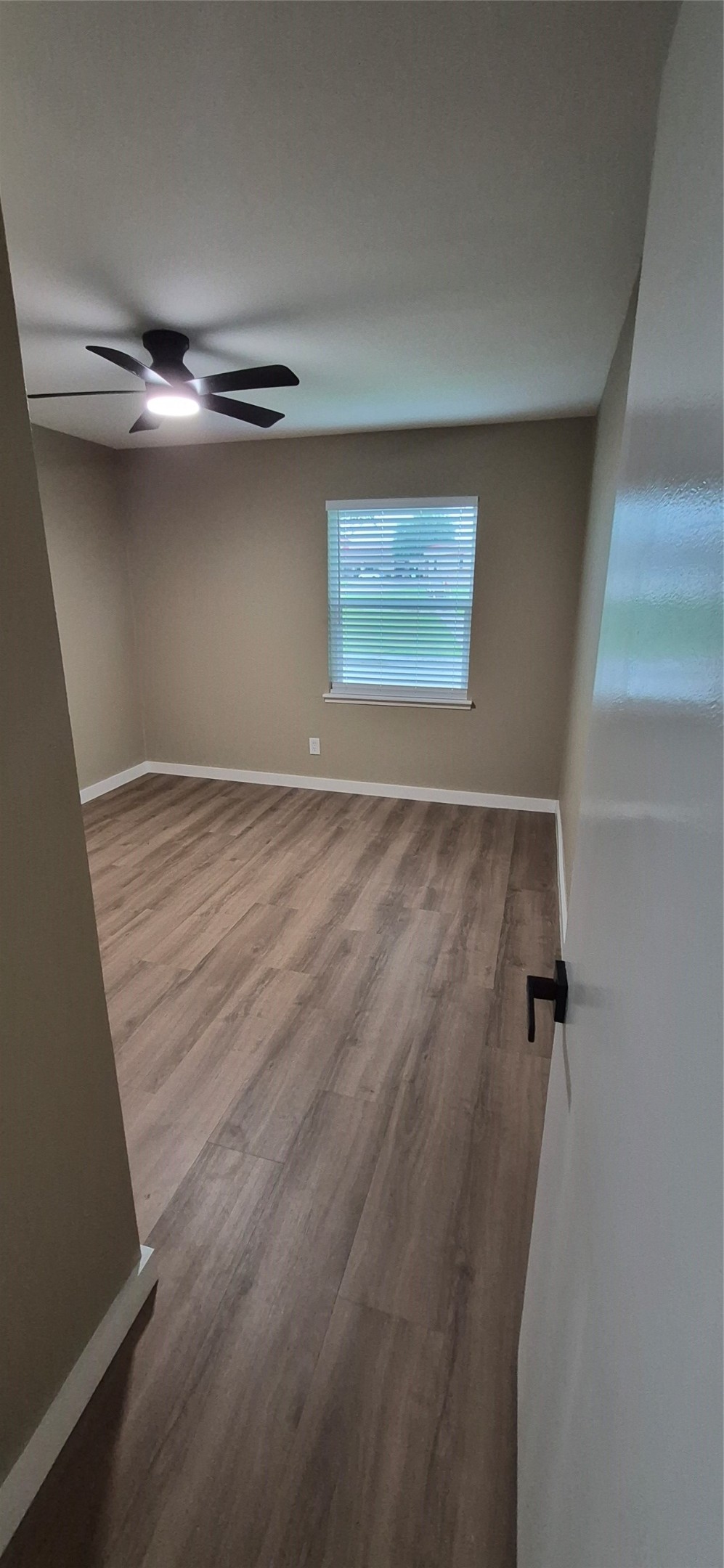 3317 S Edelweiss Drive Grand Prairie TX 75052