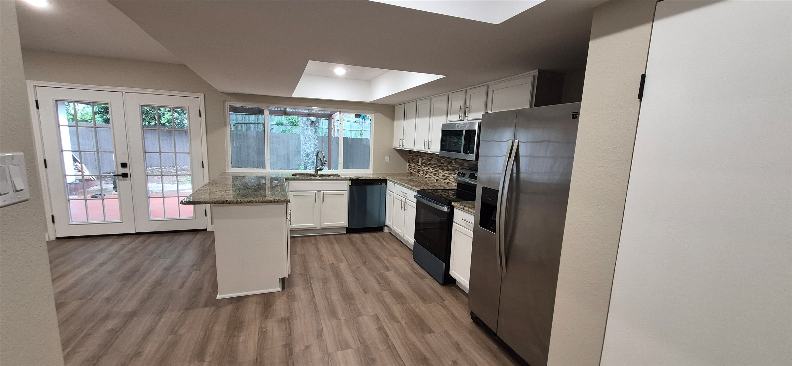 3317 S Edelweiss Drive Grand Prairie TX 75052