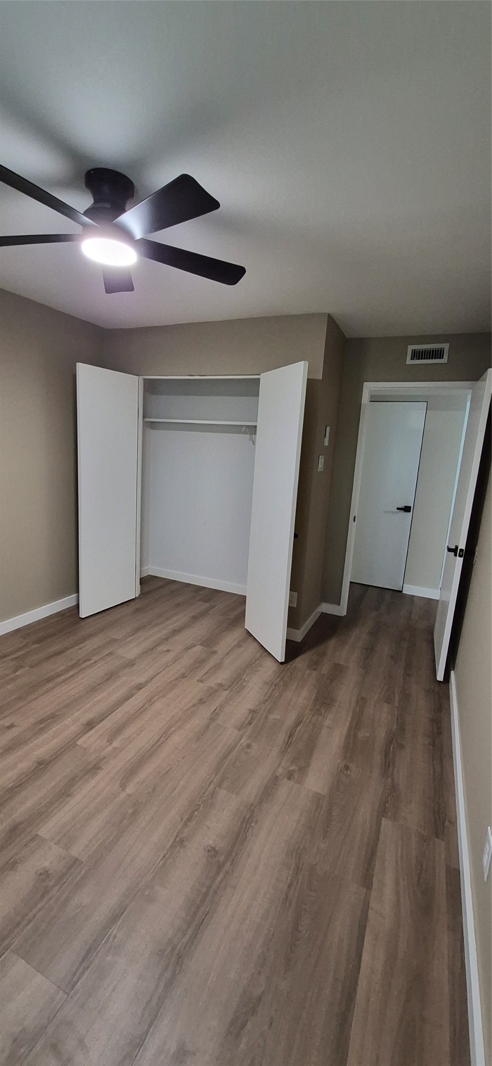 3317 S Edelweiss Drive Grand Prairie TX 75052
