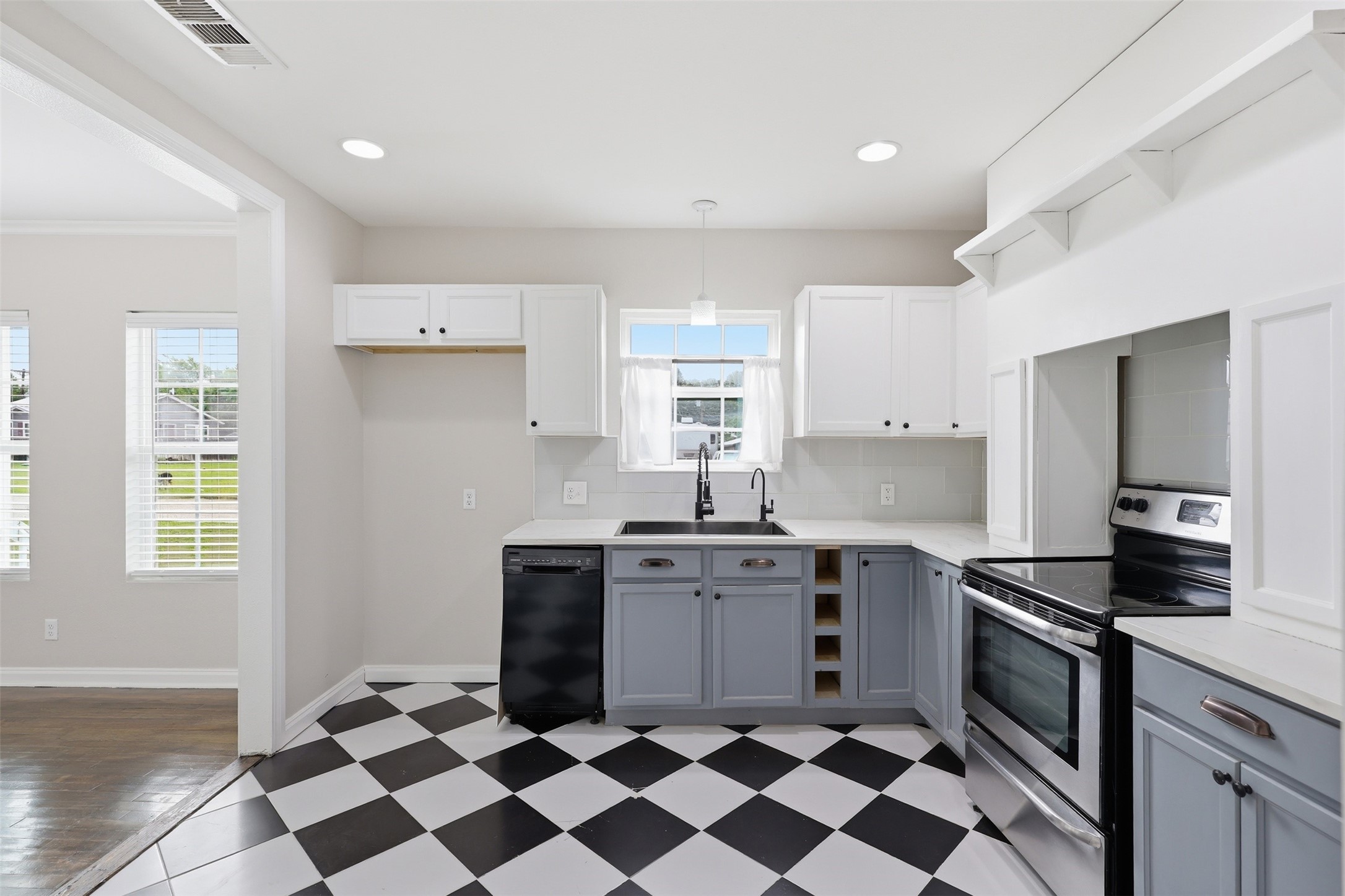 258 Spring Valley Circle Azle TX 76020