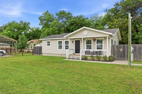 258 Spring Valley Circle Azle TX 76020