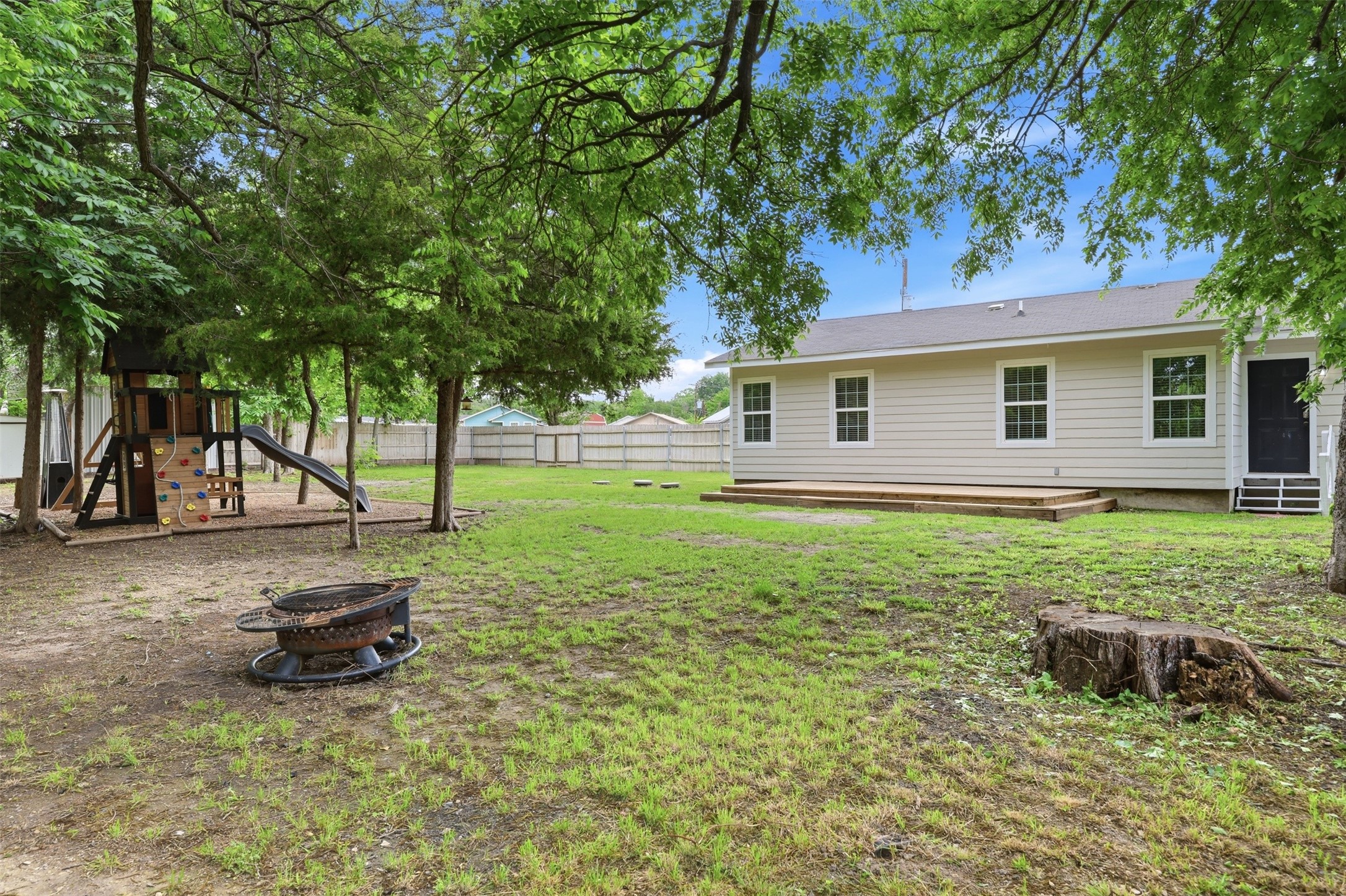 258 Spring Valley Circle Azle TX 76020