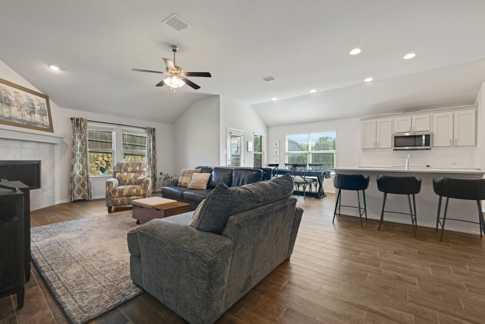 11705 Silver Queen Drive Aubrey TX 76227