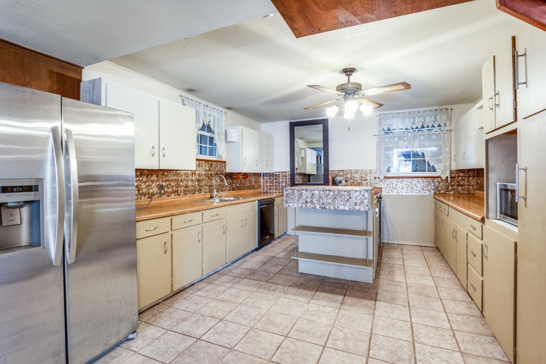 7525 Cr-964 Nevada TX 75173