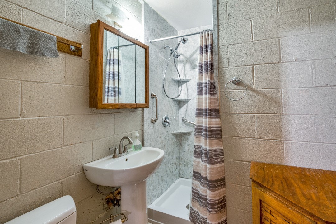 7525 Cr-964 Nevada TX 75173