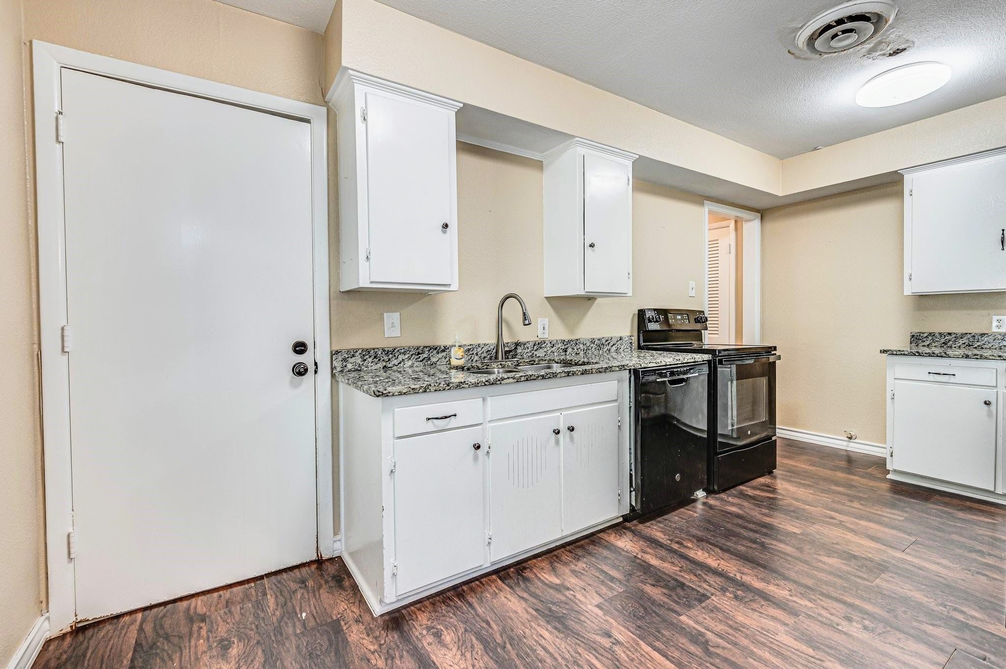 504 John Arden Drive Waxahachie TX 75165