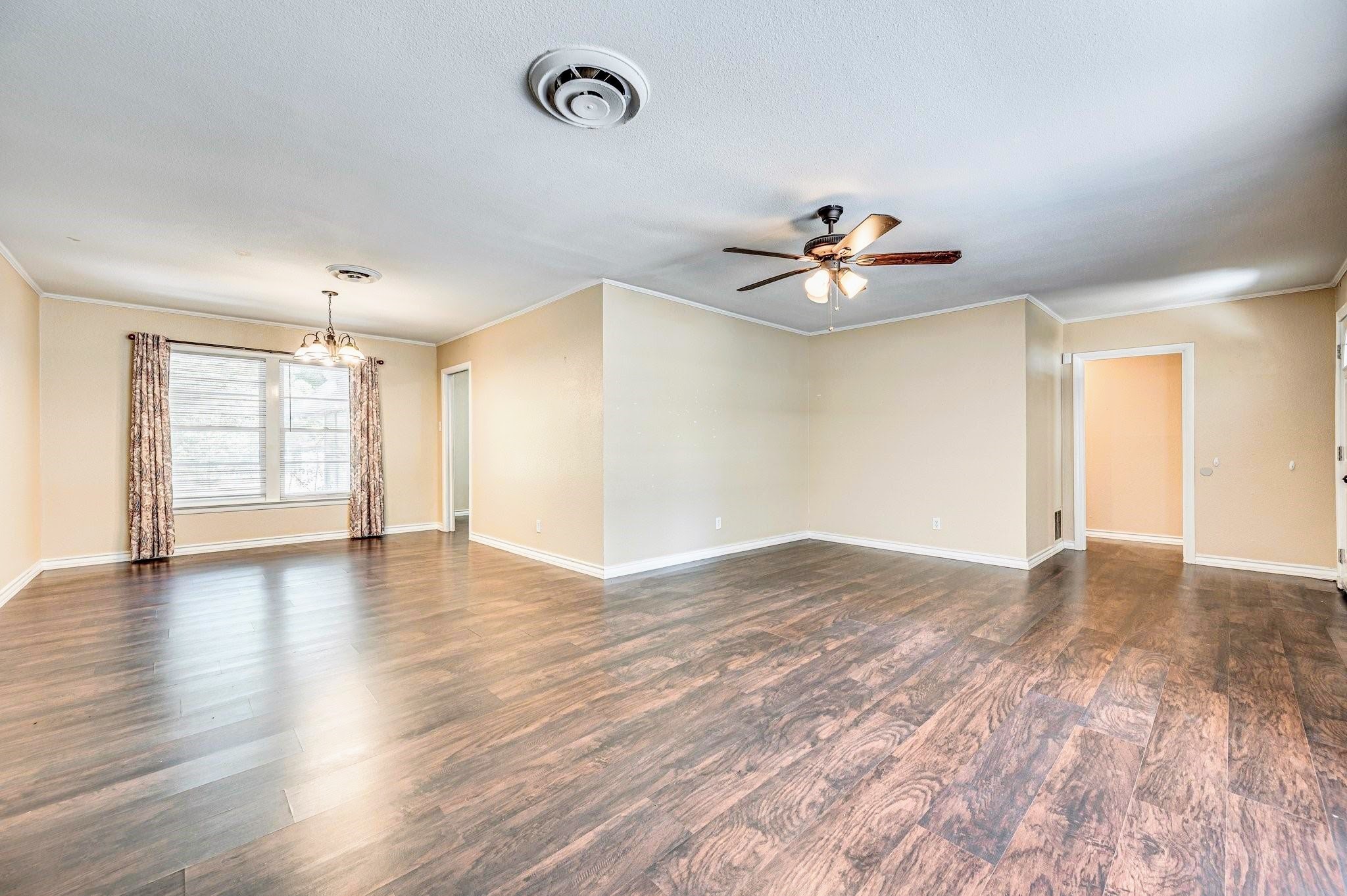 504 John Arden Drive Waxahachie TX 75165
