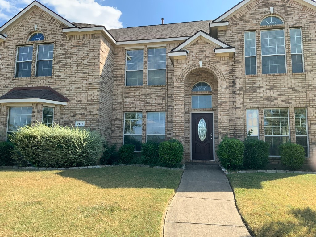 1616 Tanglerose Drive Desoto TX 75115