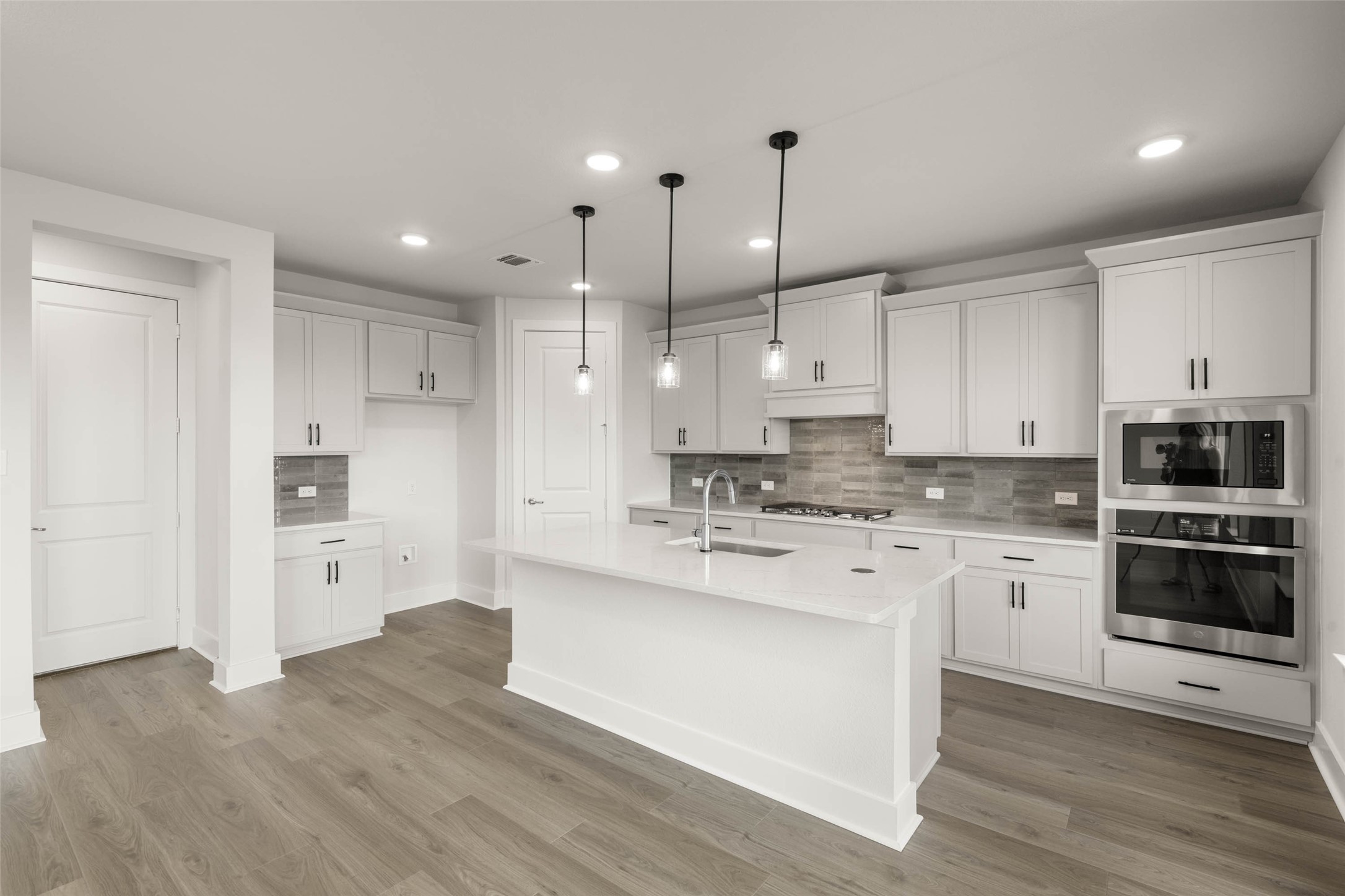 1604 Ginger Argyle TX 76226