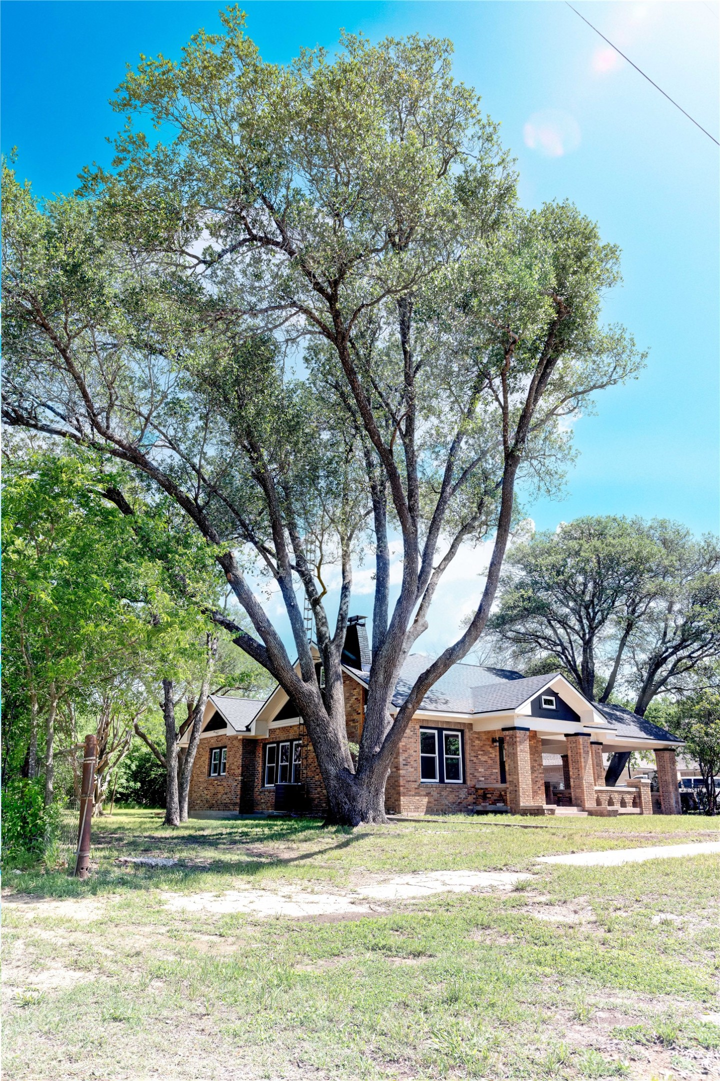 506 W San Saba Street Wortham TX 76693