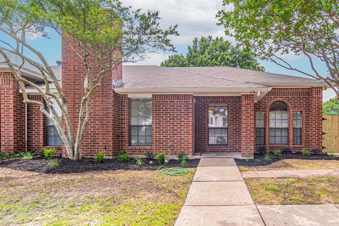 610 Thorton Court Cedar Hill TX 75104