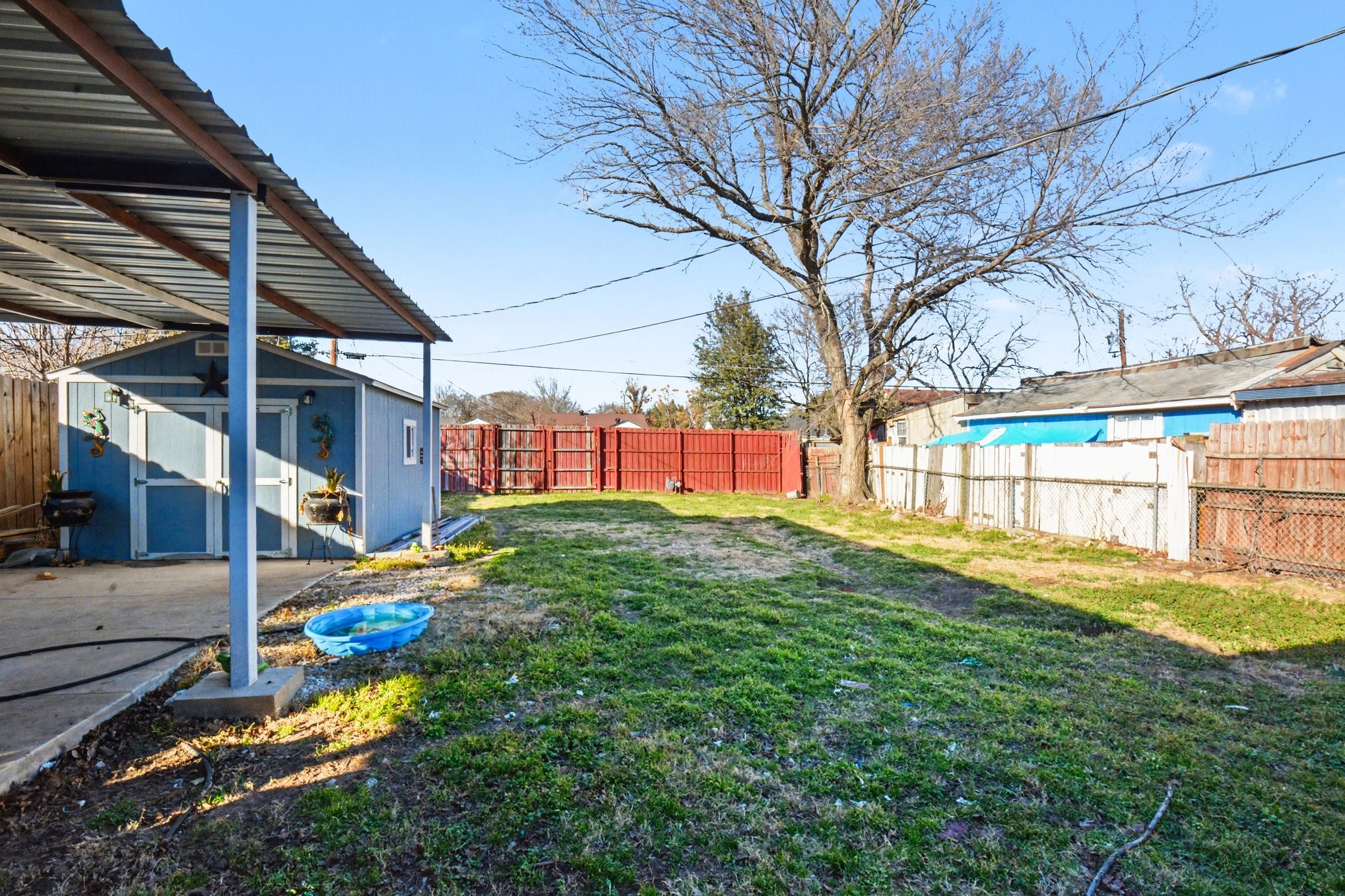 1615 Barlow Avenue Dallas TX 75224