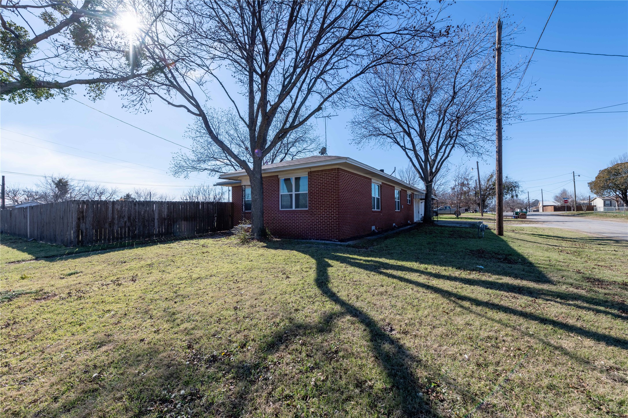 501 S Main Street Henrietta TX 76365
