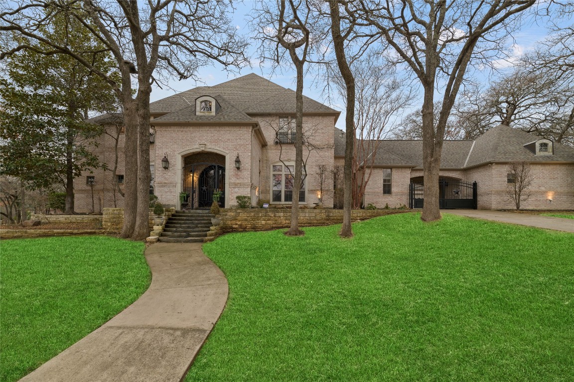 1613 Regal Oaks Drive Southlake TX 76092