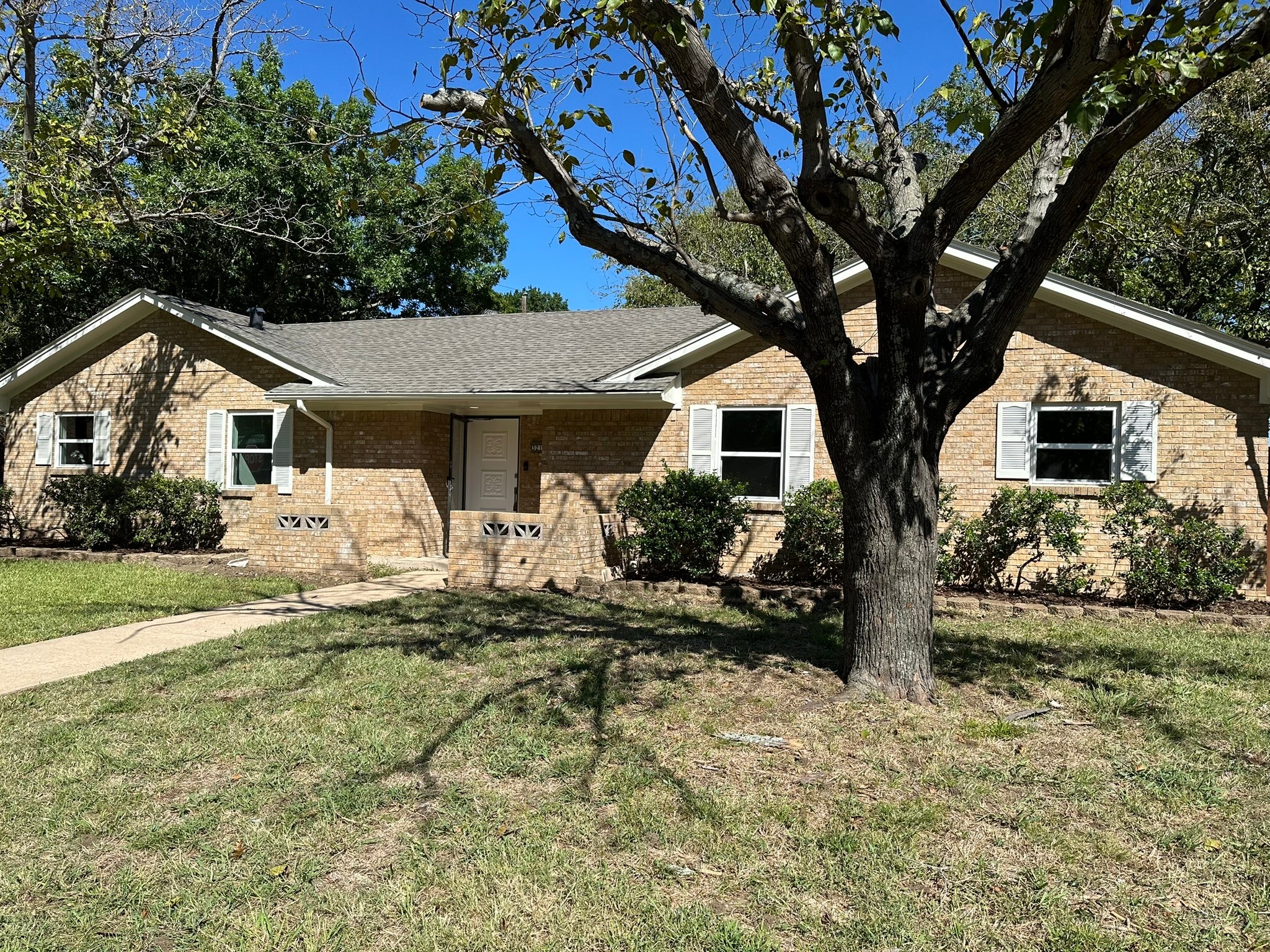 3213 Mimosa Drive Sherman TX 75092