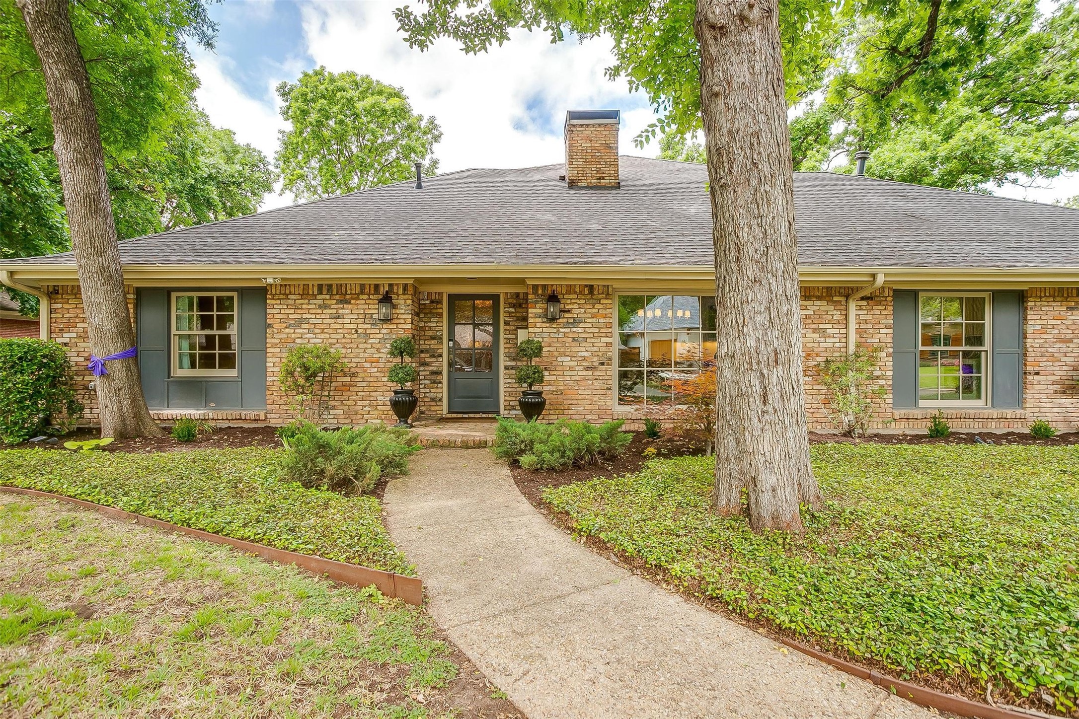 2712 Harlanwood Drive Fort Worth TX 76109