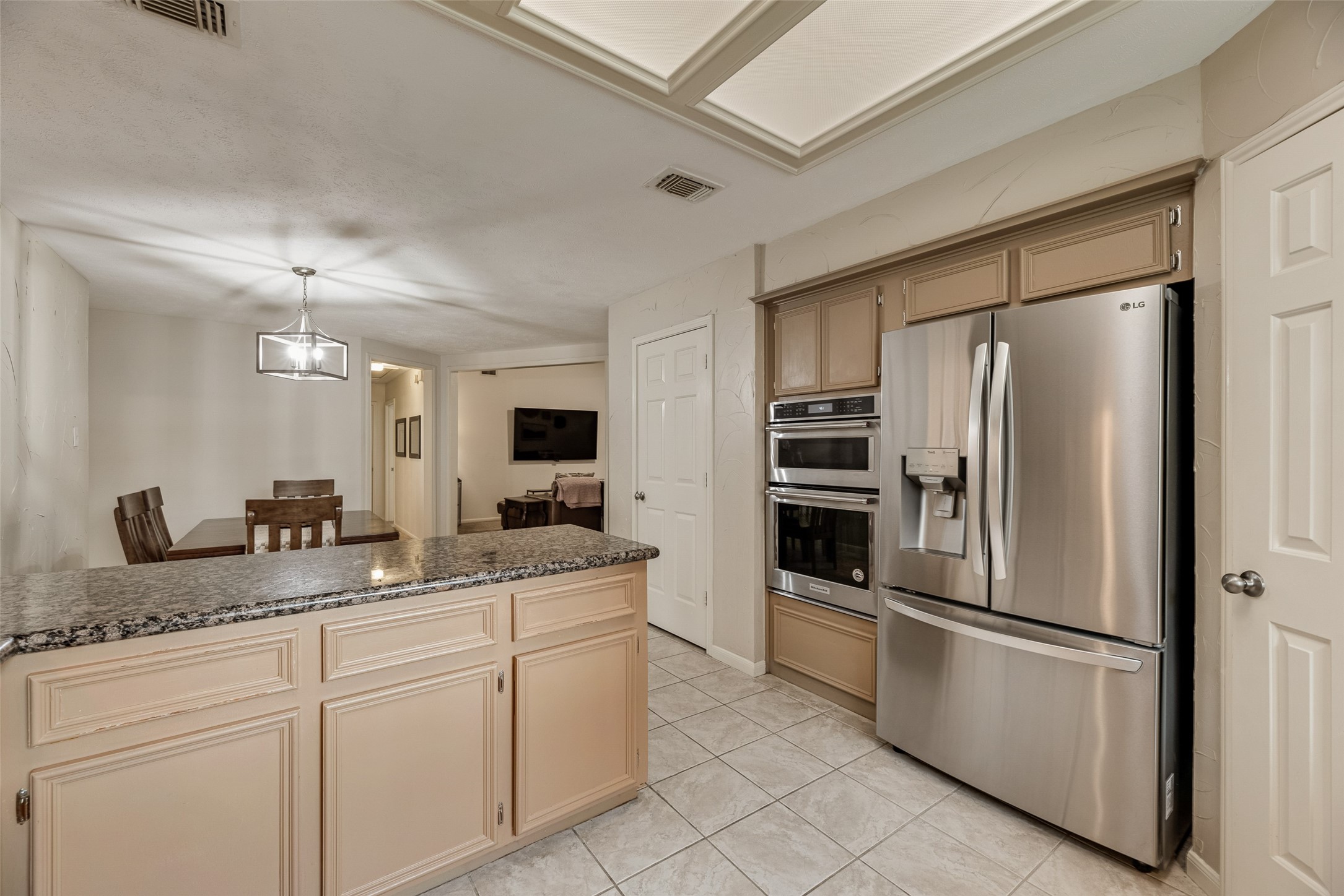 1310 Newport Drive Carrollton TX 75006