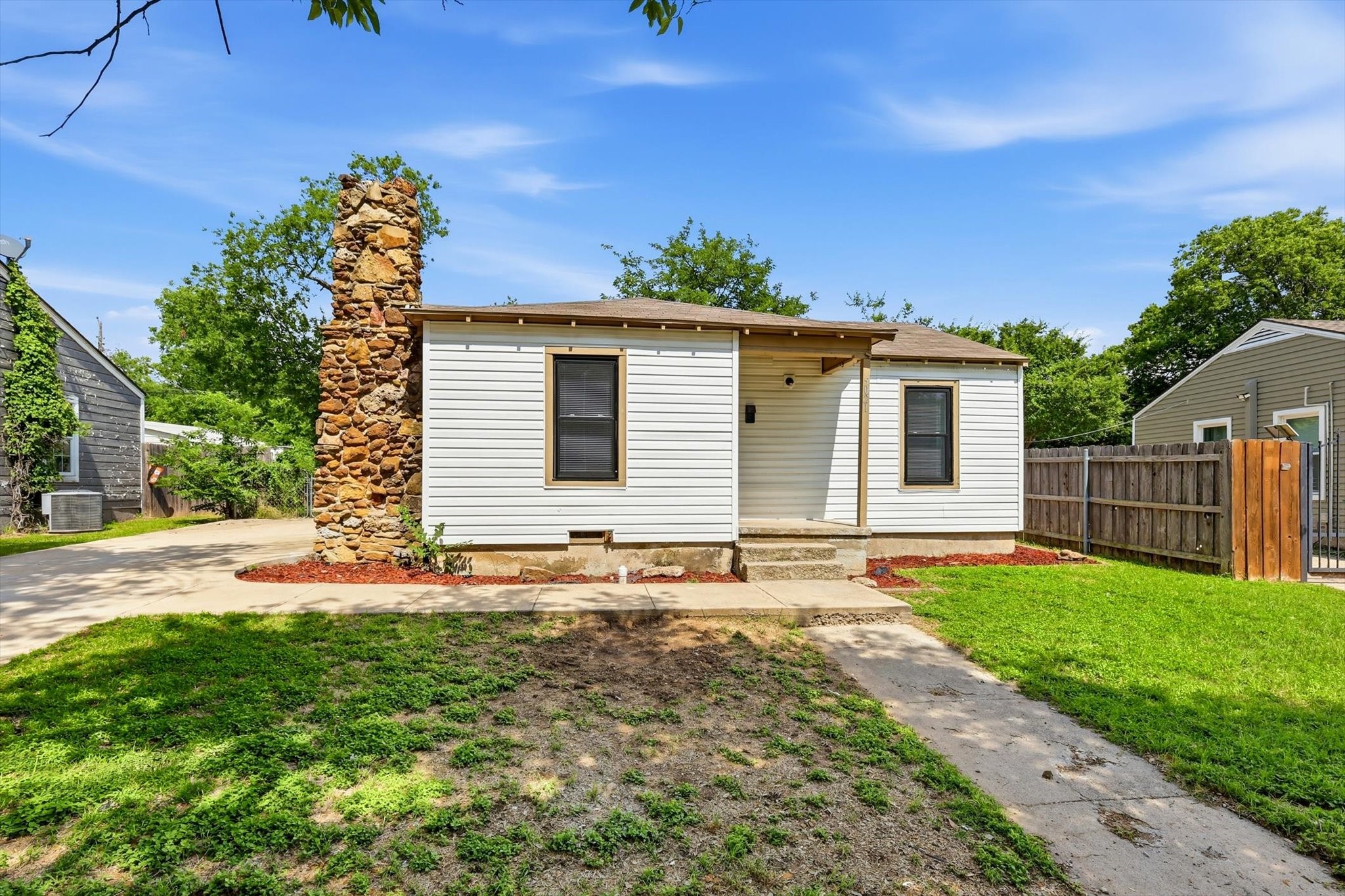 5021 Royal Drive Fort Worth TX 76116