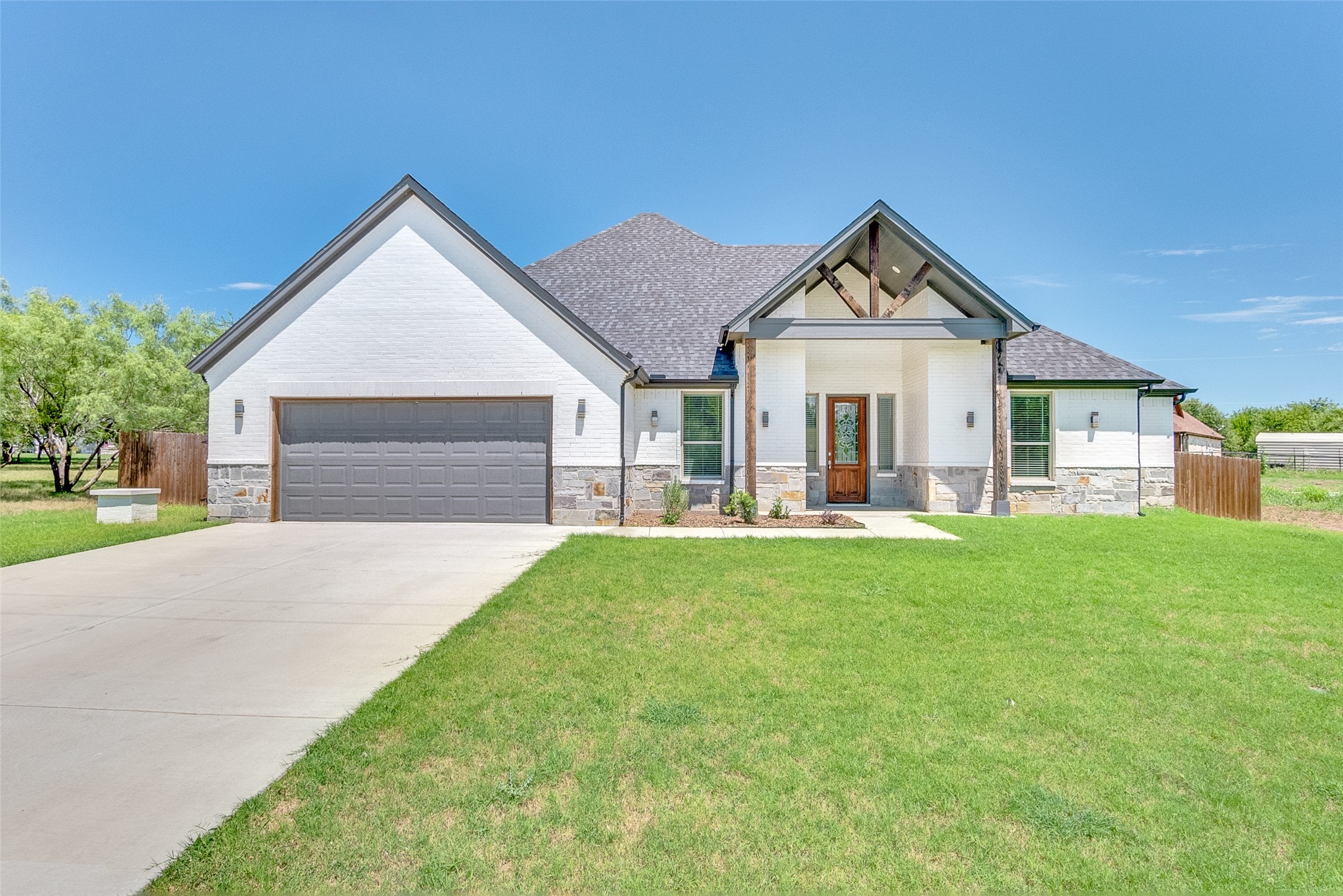 164 Arrendondo Way Fort Worth TX 76126