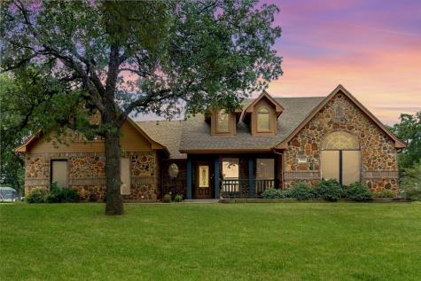 172 Williamsburg Lane Springtown TX 76082