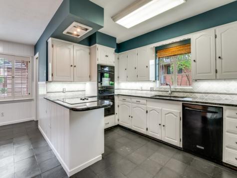2816 Bonnywood Lane Dallas TX 75233