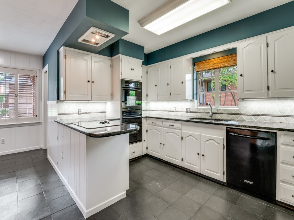 2816 Bonnywood Lane Dallas TX 75233