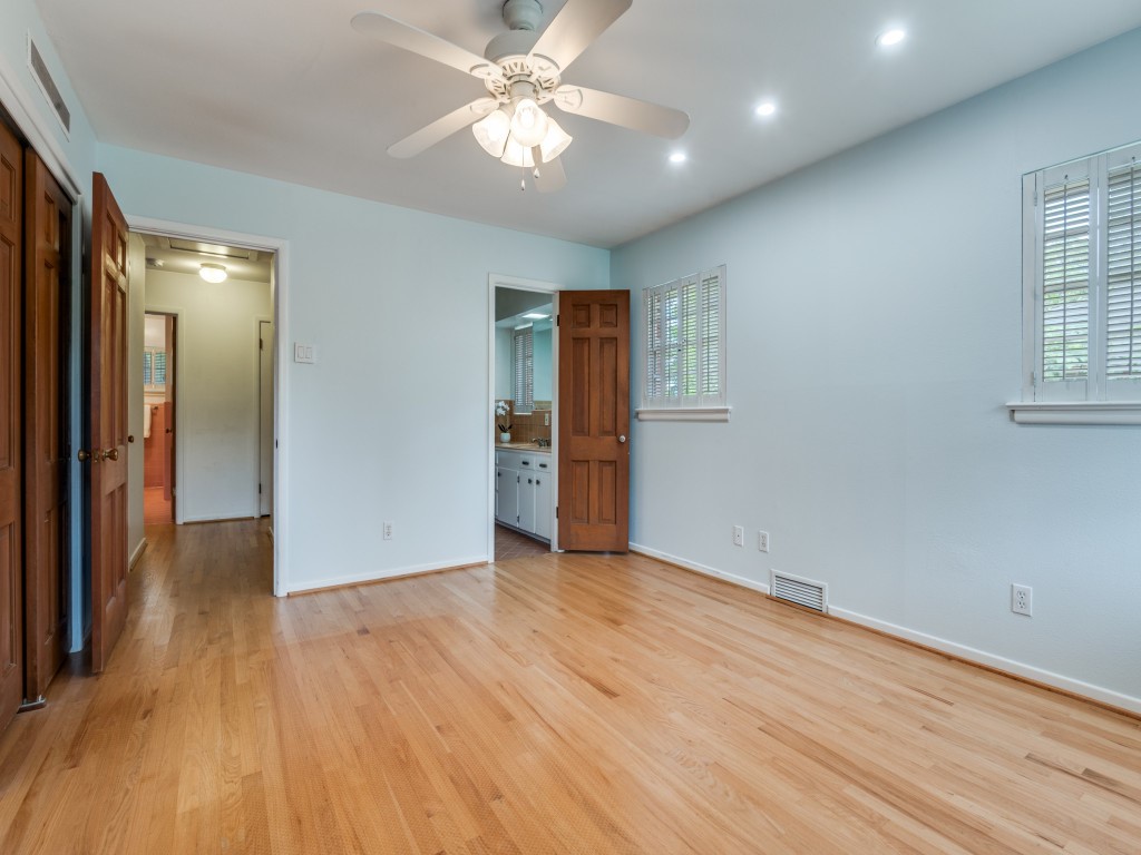 2816 Bonnywood Lane Dallas TX 75233