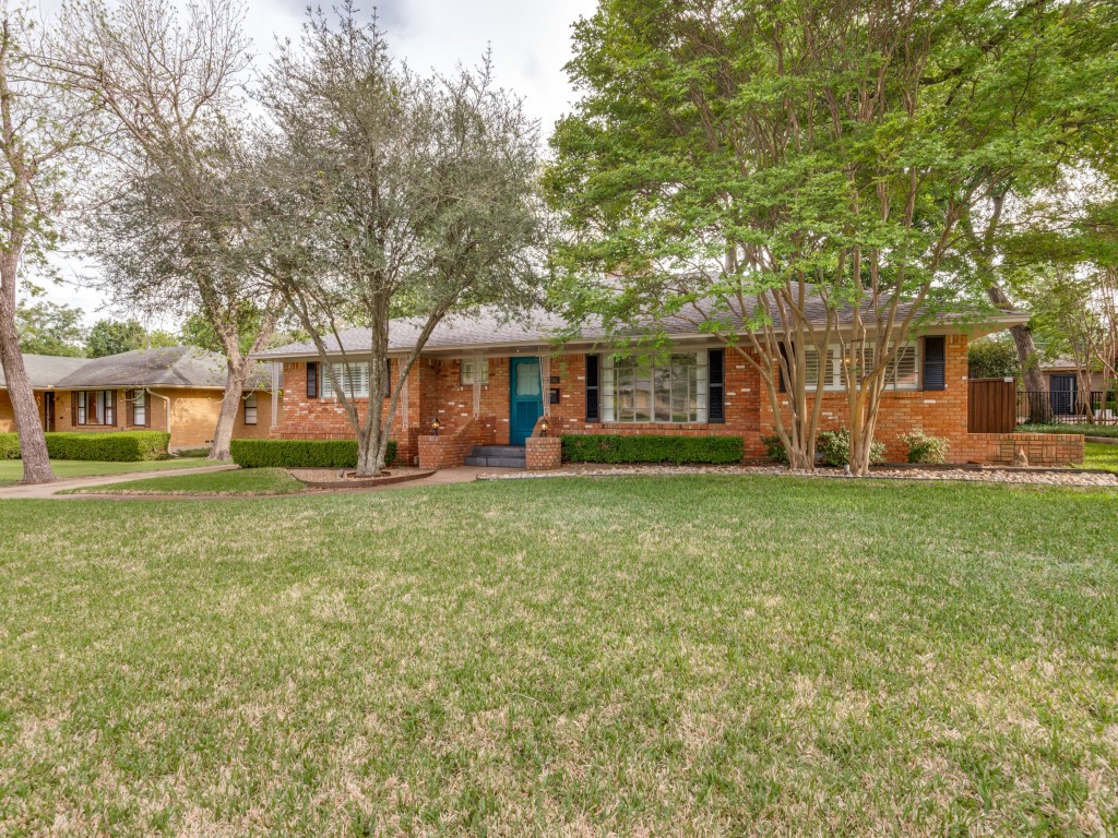 2816 Bonnywood Lane Dallas TX 75233