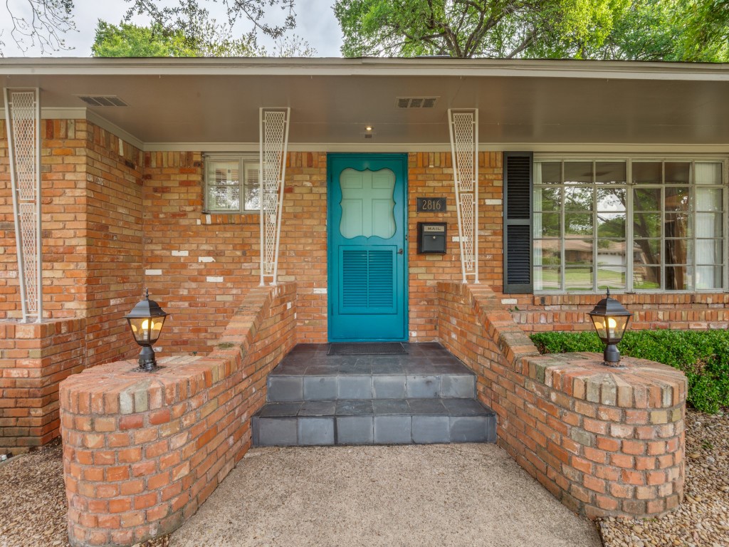 2816 Bonnywood Lane Dallas TX 75233