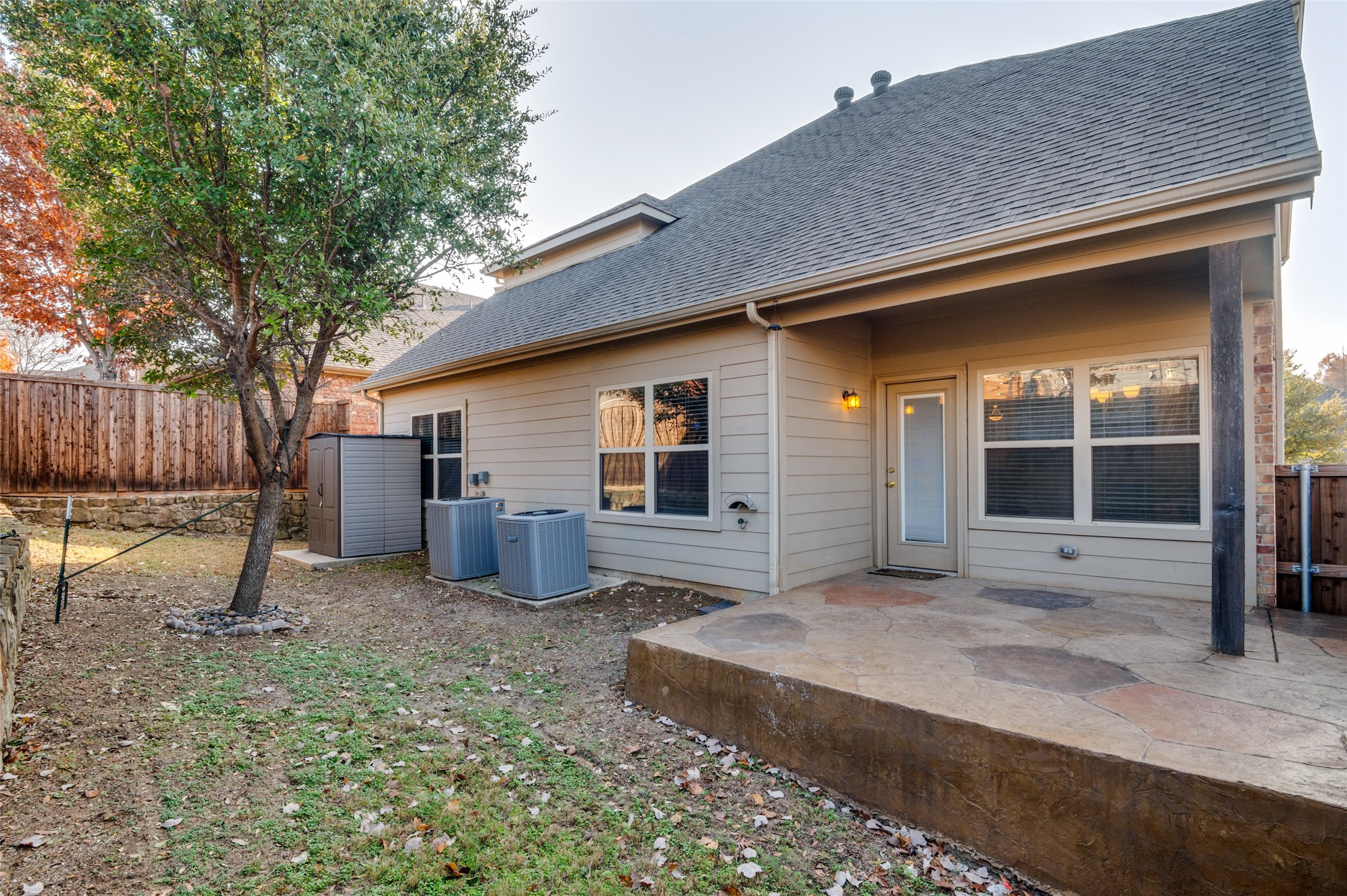 8023 Vista Hill Lane Dallas TX 75249
