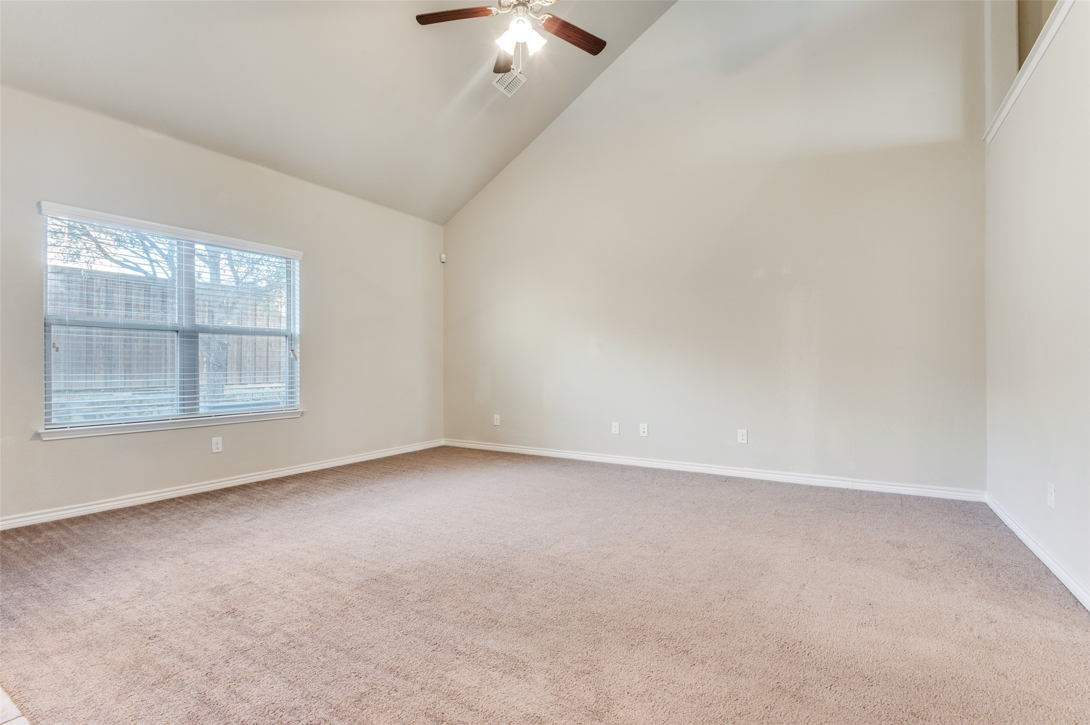 8023 Vista Hill Lane Dallas TX 75249