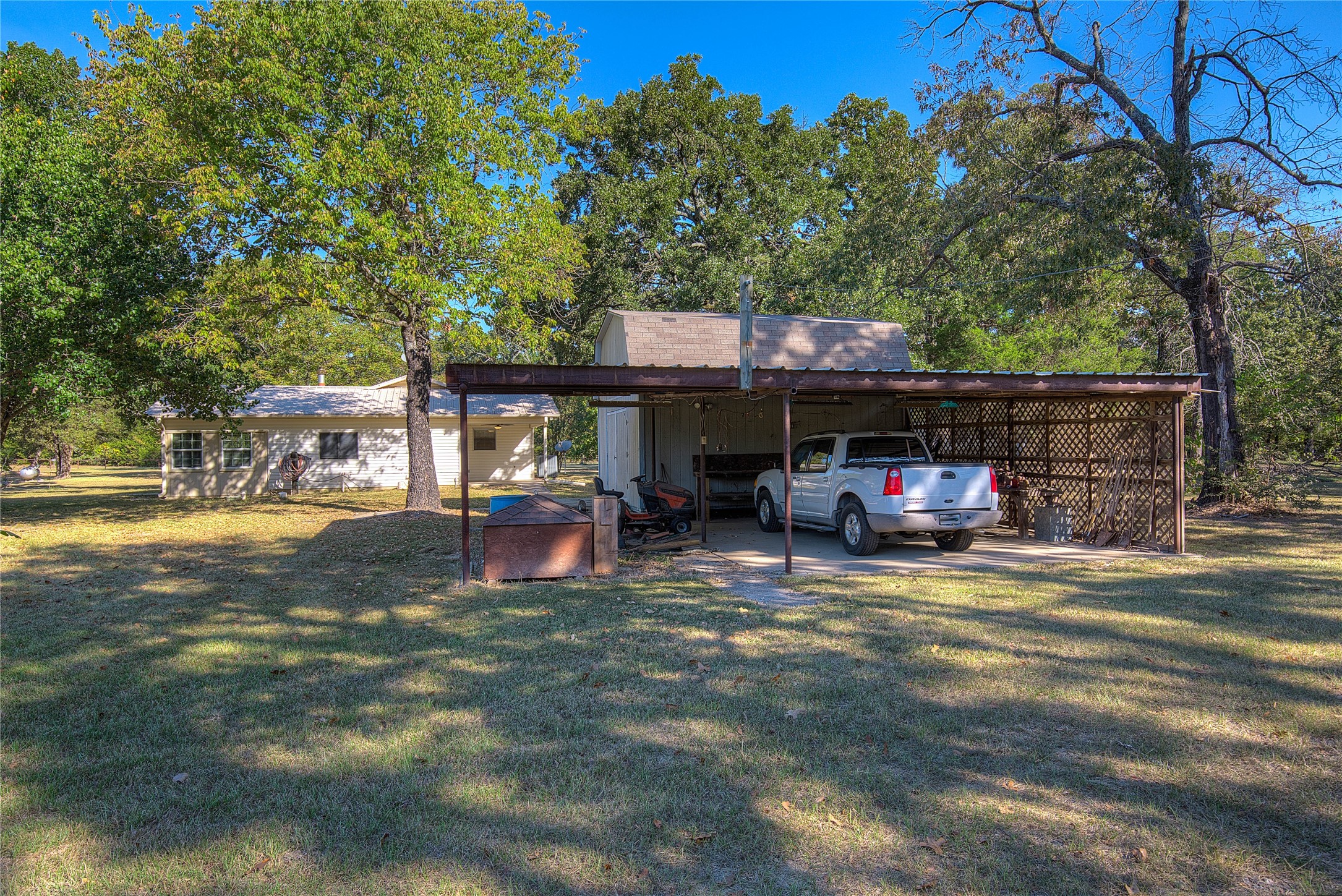 331 County Road 1887 Yantis TX 75497