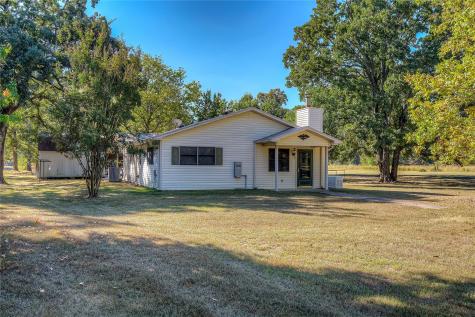 331 County Road 1887 Yantis TX 75497