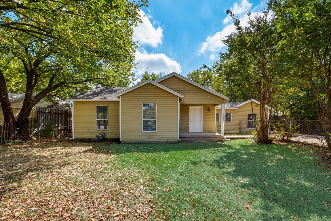 8716 Scyene Road Dallas TX 75227