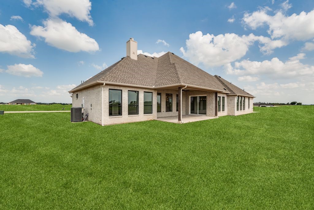 170 Maci Drive Waxahachie TX 75167