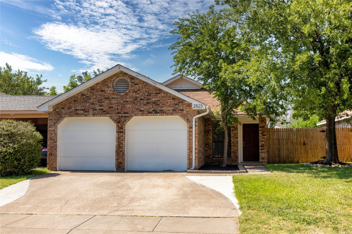 2523 Countryside Lane Fort Worth TX 76133