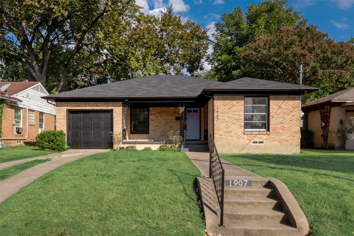 1907 Lansford Avenue Dallas TX 75224