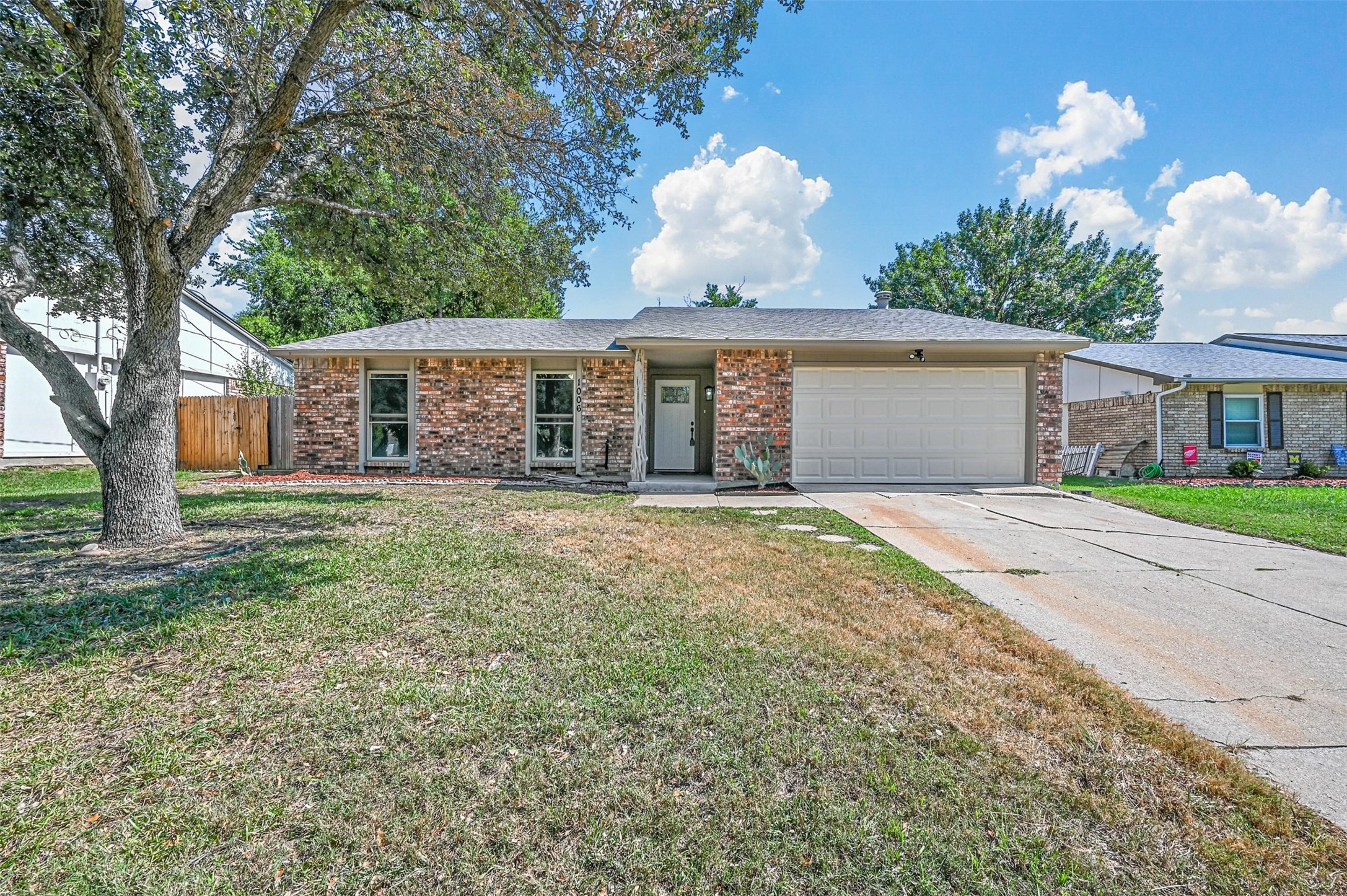 1006 Fort Worth Street Mansfield TX 76063
