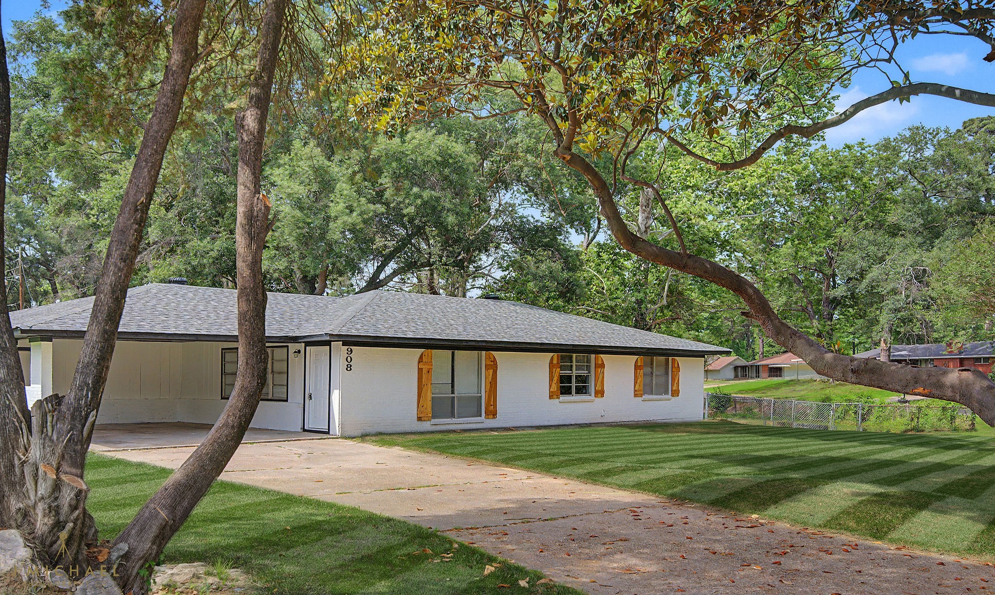 908 Deer Park Road Shreveport LA 71107