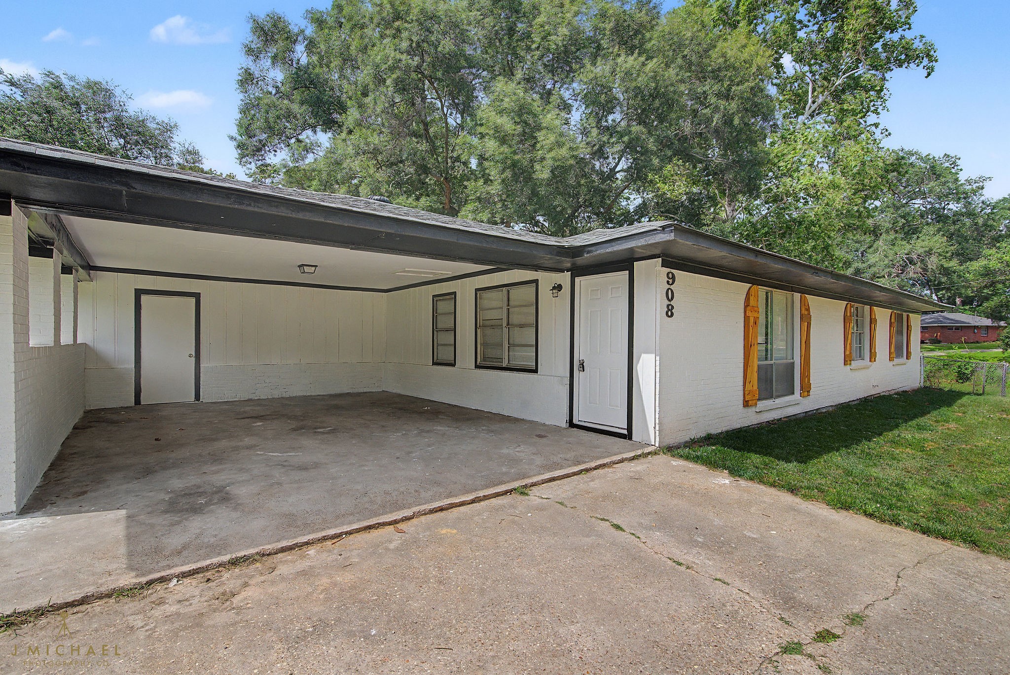 908 Deer Park Road Shreveport LA 71107