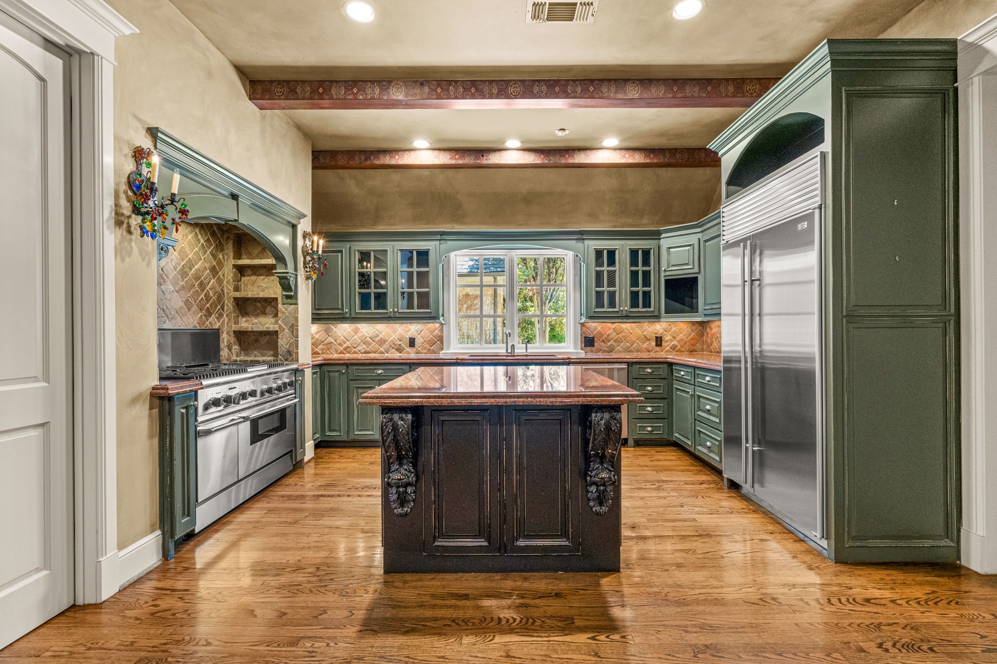 1521 Rivercrest Court Fort Worth TX 76107
