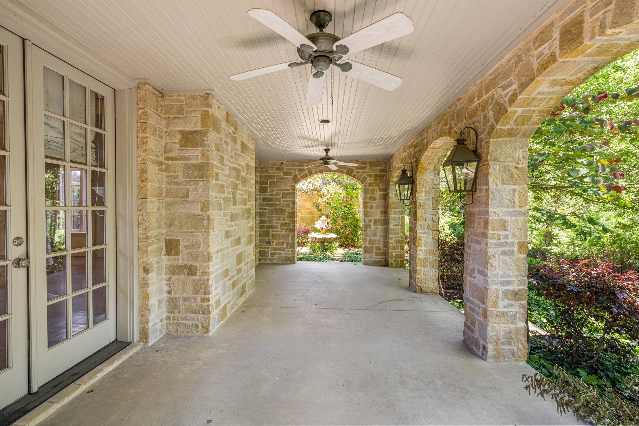 1521 Rivercrest Court Fort Worth TX 76107