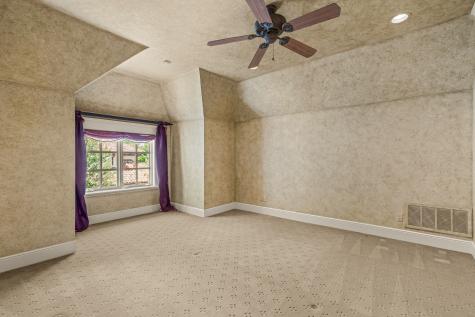 1521 Rivercrest Court Fort Worth TX 76107