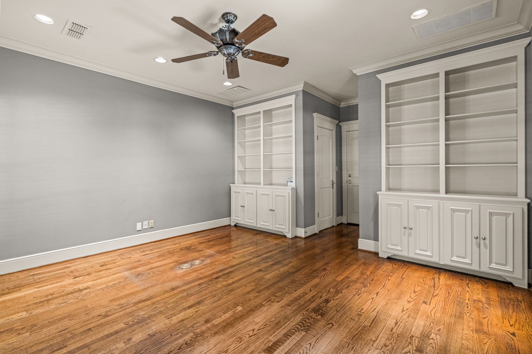 1521 Rivercrest Court Fort Worth TX 76107
