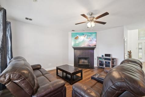 441 Valley View Drive Lewisville TX 75067