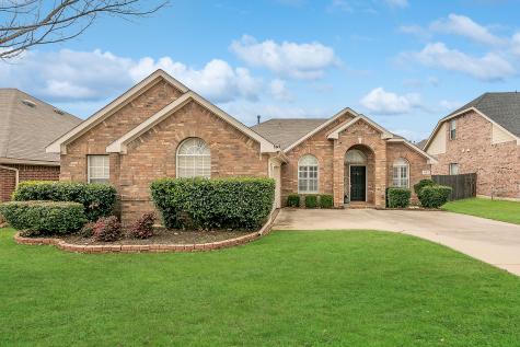 7753 Lexus Drive Fort Worth TX 76137