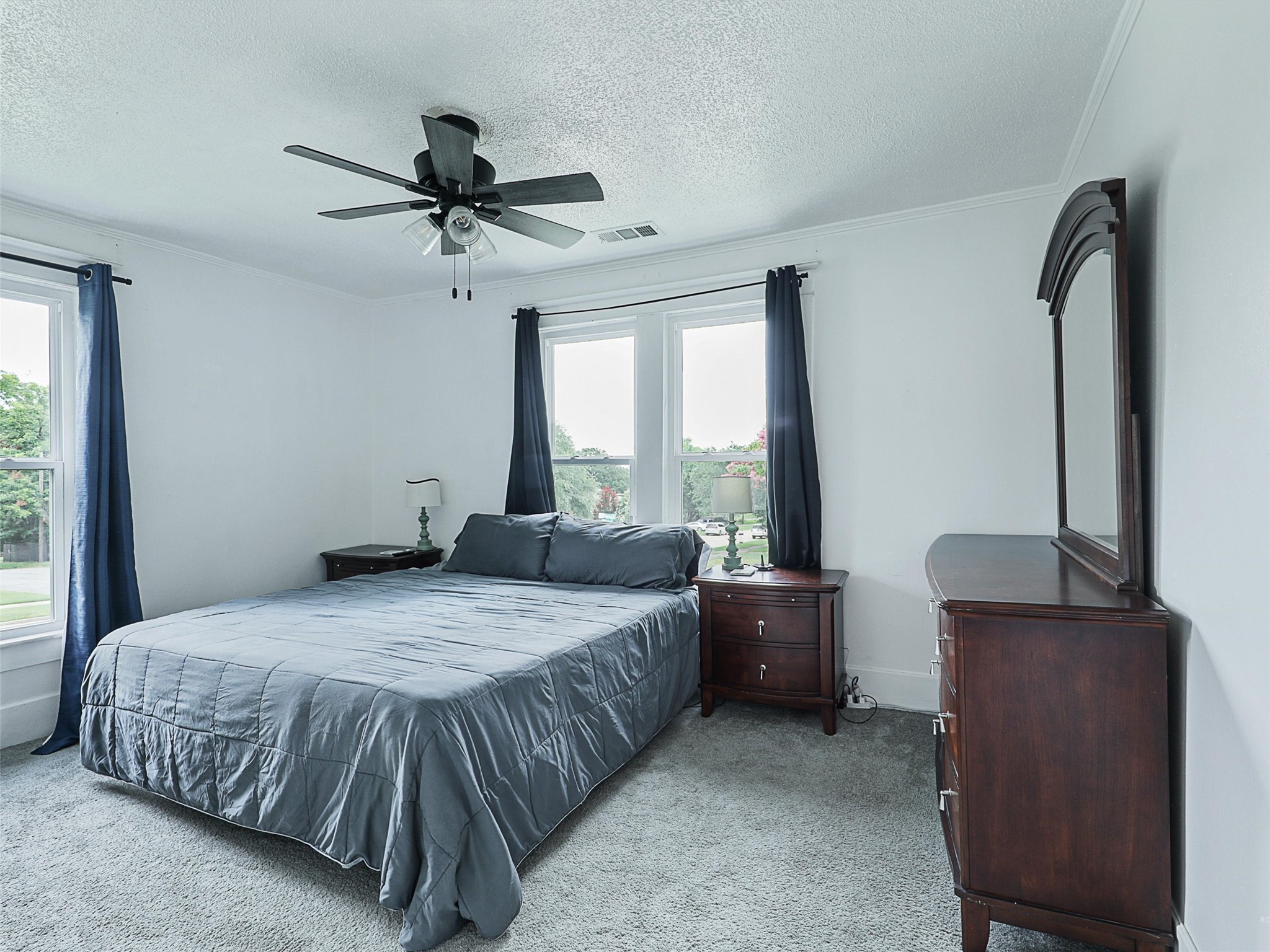 1200 W Walker Street Denison TX 75020