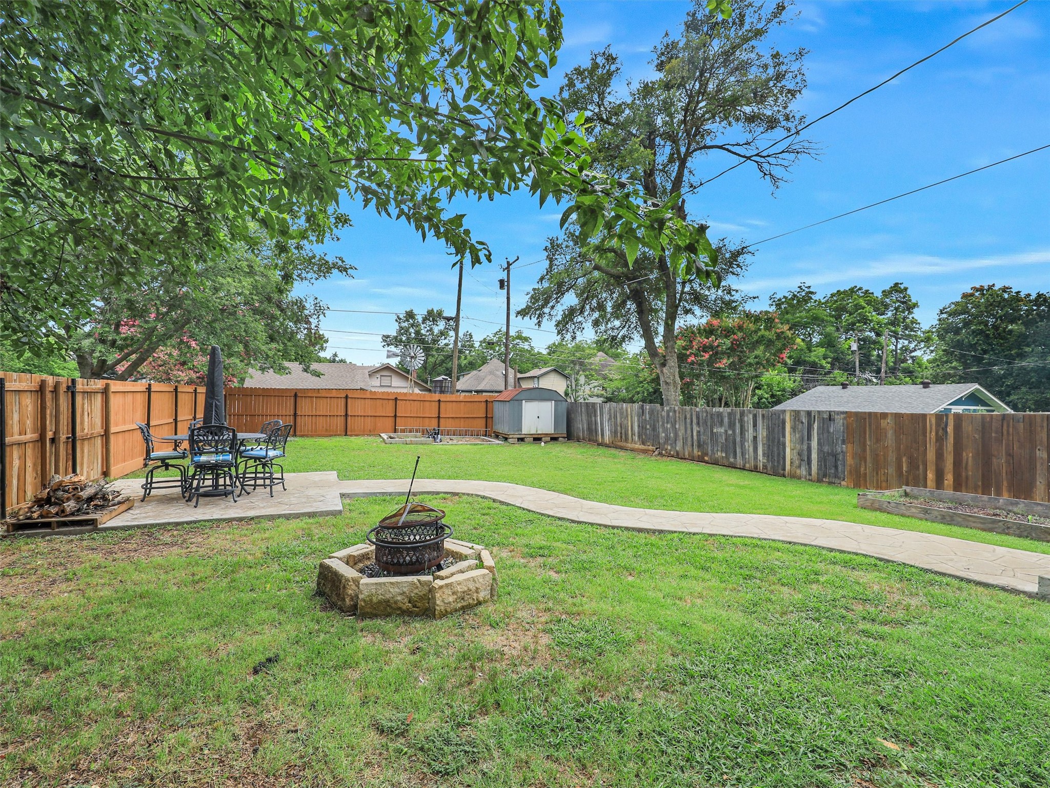 1200 W Walker Street Denison TX 75020